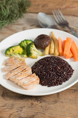 Clean food, Chicken grilled and vegetable and rice berry.