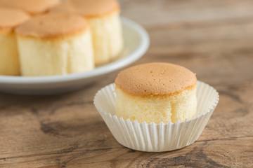 Chiffon cup cake.