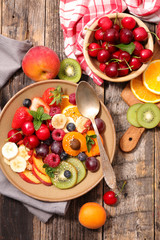 Fototapeta na wymiar summer fruit salad