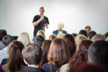 Classroom meeting at lecture at Spalah creative space.