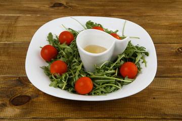 Arugula and tomato