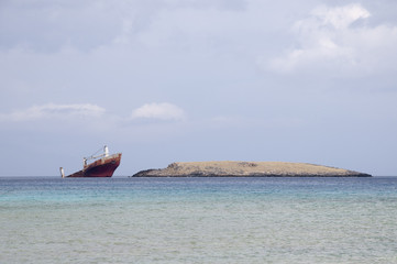Obraz premium the sinking in Diakofti Kythira