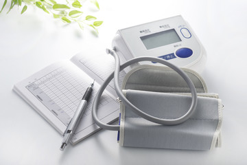 血圧の測定 - obrazy, fototapety, plakaty