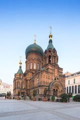 Fototapeta na wymiar sophia cathedral in harbin in blue sky