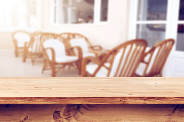 desk and chairs 