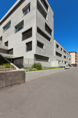 Fototapeta na wymiar modern building in cement, exterior