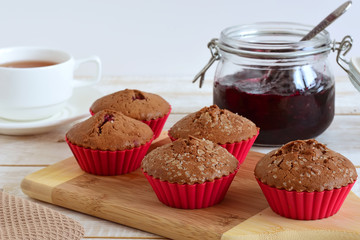 muffins with cocoa