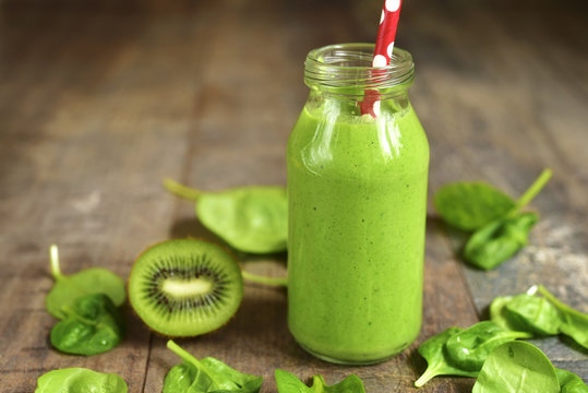 Healthy green smoothie.