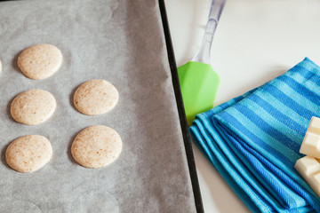 Making Macarons