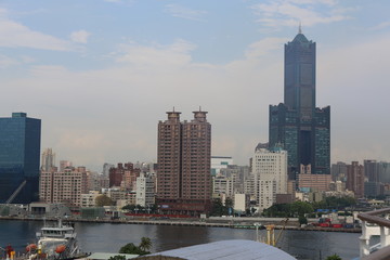 Fototapeta premium 高雄の街並み