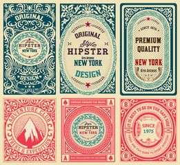 Old cards set with floral details. © Roverto