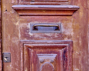vintage door handle closeup