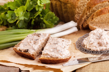 Vegeterian Sandwich with Knife