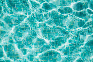 Swimmingpool, kleine Kacheln und Sonnenlicht, Wasser, Wasserober