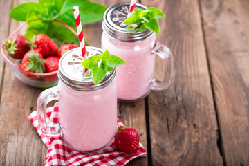 strawberry smoothie