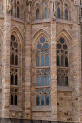 Sagrada Fam&iacute;lia in Barcelona - Fassadendetail Kirchenfenster