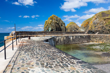 Fototapeta premium Mullion Cove Cornwall