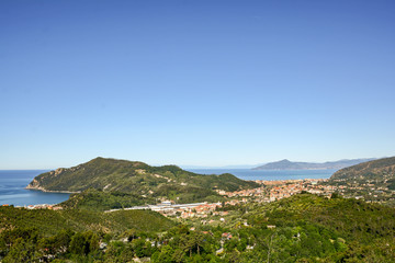 Fototapeta na wymiar View to old town of Sestri Levante and Ligurian Sea - Italian Riviera, Italy Europe