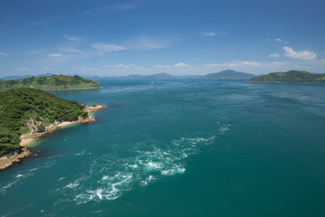 Fototapeta premium 来島海峡の渦潮（うずしお）