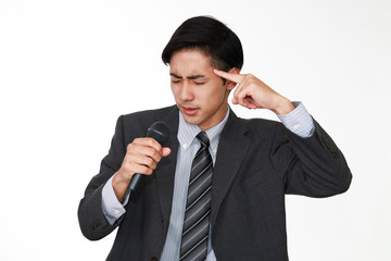 プレゼンをするビジネスマン