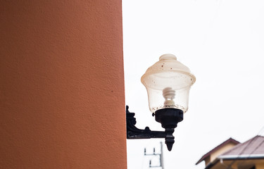 Naklejka premium lamp light on the wall