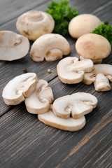 Fototapeta na wymiar White mushrooms champignons