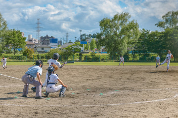 中学野球試合風景