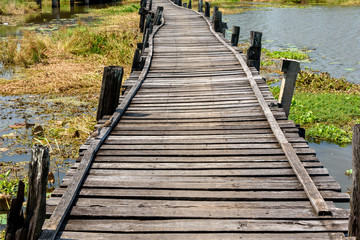 Fototapeta premium Wooden bridge