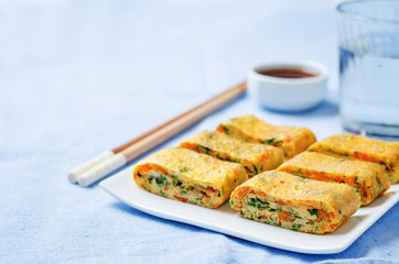 Tamagoyaki. Korean egg rolls