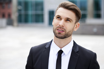 Fototapeta premium Portret wesoły biznesmen