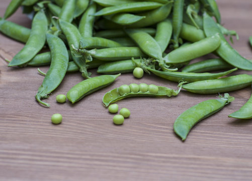 Green peas, close-up