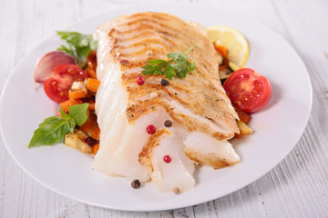 fish fillet and vegetable