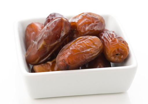 Tropical datiles in square porcelain