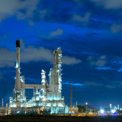 Plakat Refinery plant During