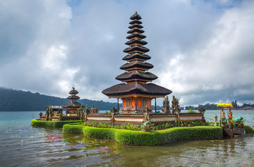 Fototapeta na wymiar Pura Ulun Danu Bratan, Hindu temple on Bratan lake, Bali, Indonesia