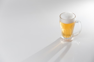 ビール・白バック