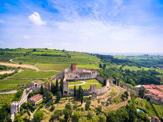 View of Soave (Italy) and its famous medieval castle. - 112988539