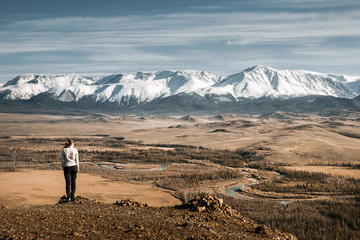 Fototapeta premium woman enjoying mountain view