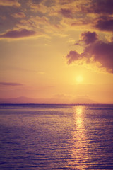 Obraz premium landscape of sea and beautiful sky with a sunset ; Songkhla Thailand (vintage style)