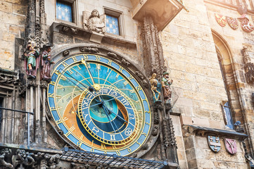Obraz premium Historical medieval astronomical clock in Prague