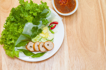 Vietnamese Meatball Wraps