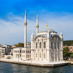 Fototapeta na wymiar The Dolmabahce Mosque