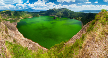 Taal volcano, Manila, Philippines © saiko3p
