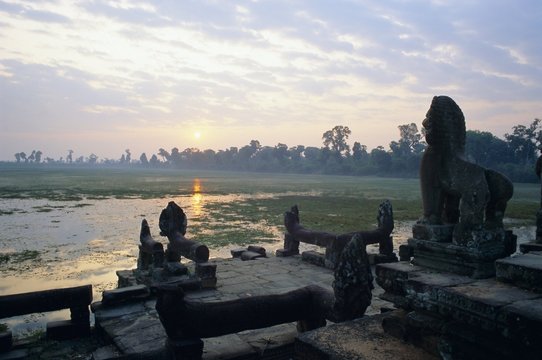 Sras Srang (royal bathing pool) reservoir, Ankor
