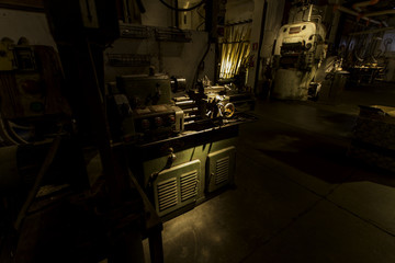 MACHINERY - WORKSHOP