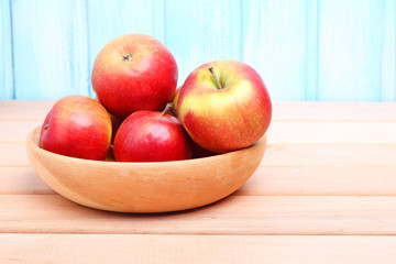 apples fresh table wooden background
