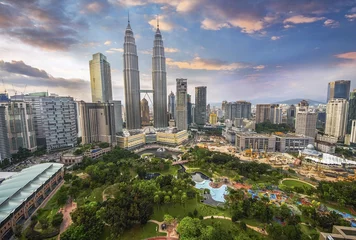 Foto op Plexiglas De stadshorizon van Kuala Lumpur, Maleisië. © Mariana Ianovska