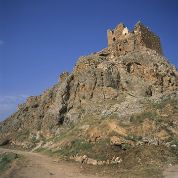 Qalaat Shaizar, an Arab castle dating from the 12th century AD, a major centre of resistance against the Crusaders, Shaizar, Syria