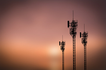 Silhouette phone antenna
