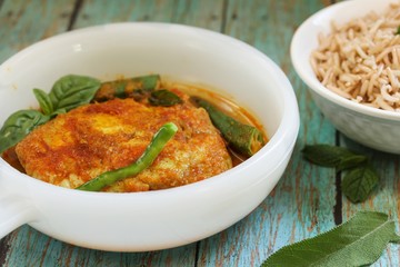 Fish Curry / Assam Pedas, selective focus